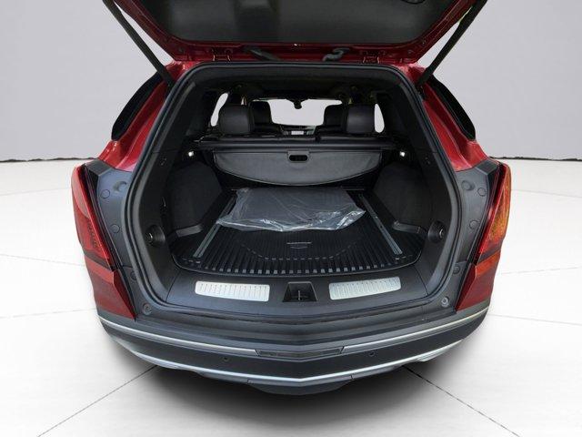 2024 Cadillac XT5 Vehicle Photo in LEOMINSTER, MA 01453-2952