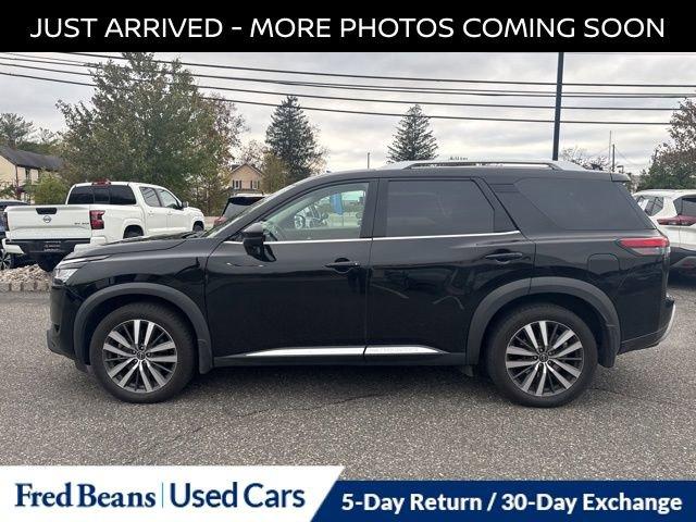2022 Nissan Pathfinder Vehicle Photo in Flemington, NJ 08822