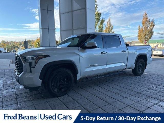 2022 Toyota Tundra 4WD Vehicle Photo in Flemington, NJ 08822
