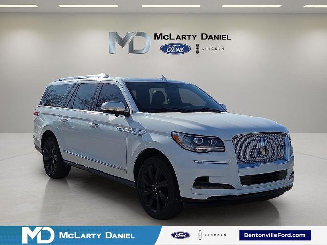 Select 2024 Lincoln Navigator L