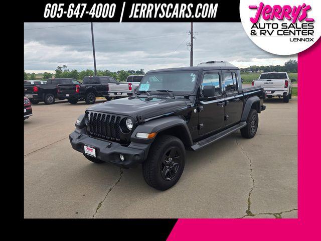 2020 Jeep Gladiator Vehicle Photo in Lennox, SD 57039