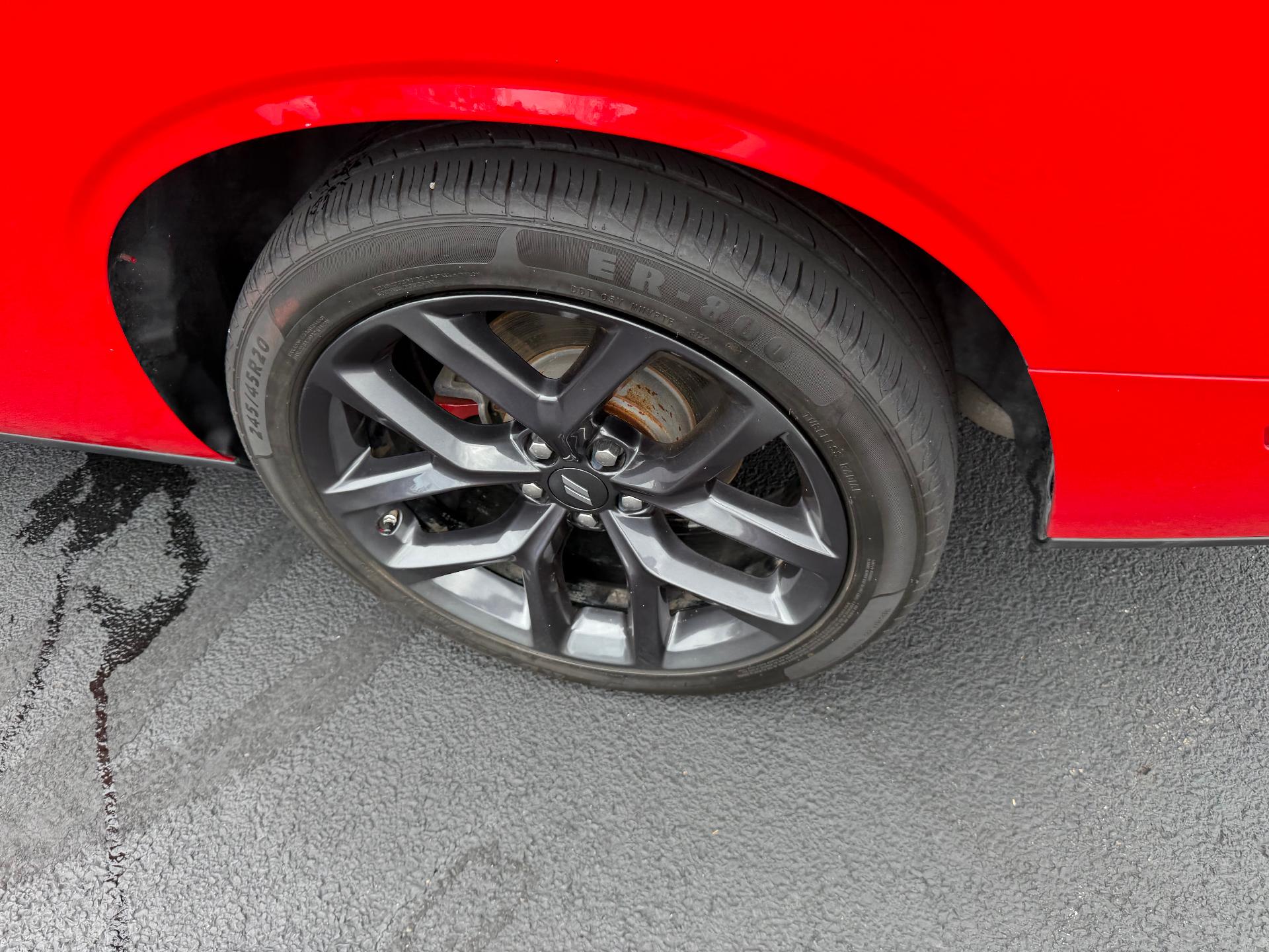 2022 Dodge Challenger photo 14 of 32