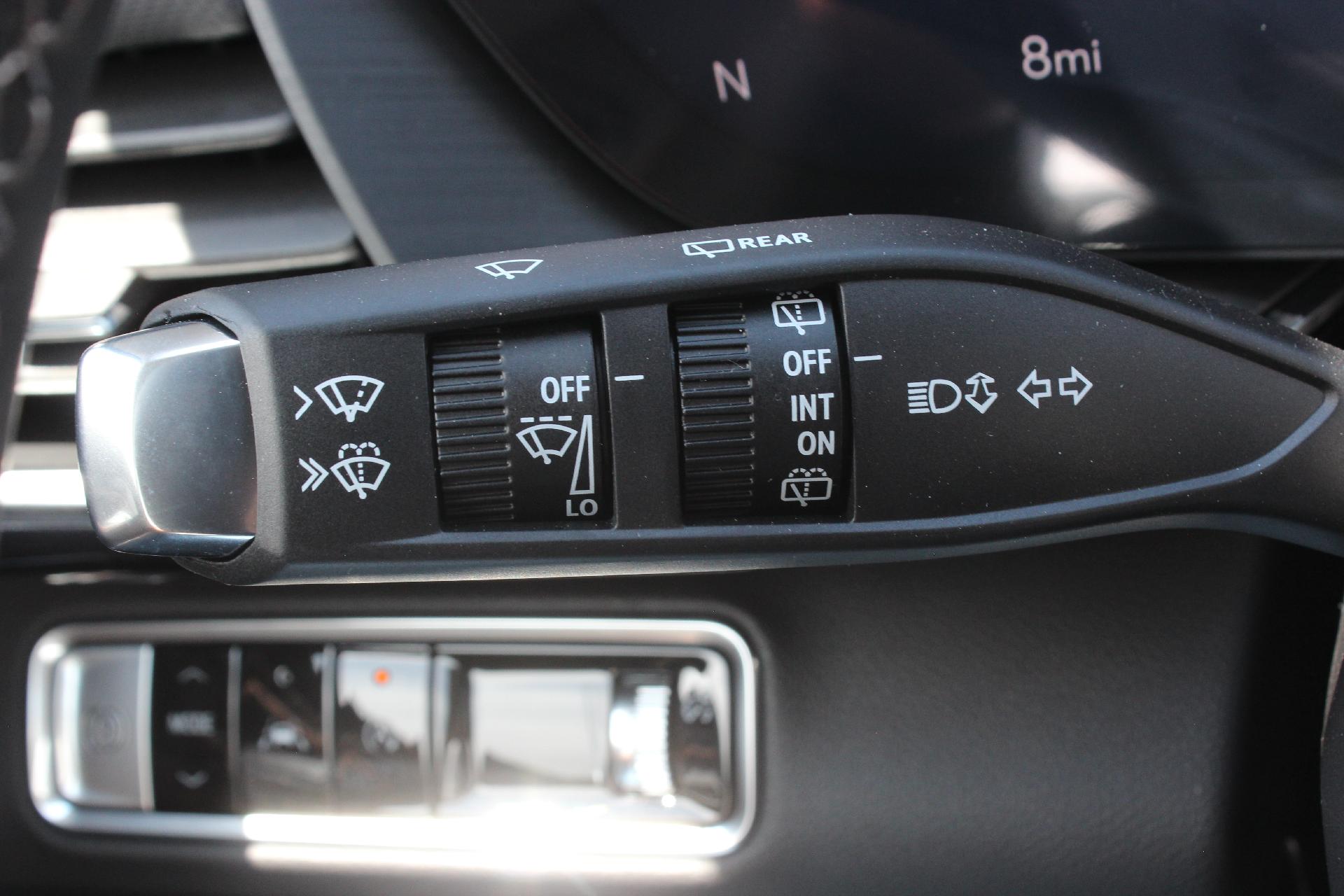 2025 Buick Envision Vehicle Photo in AURORA, CO 80012-4011