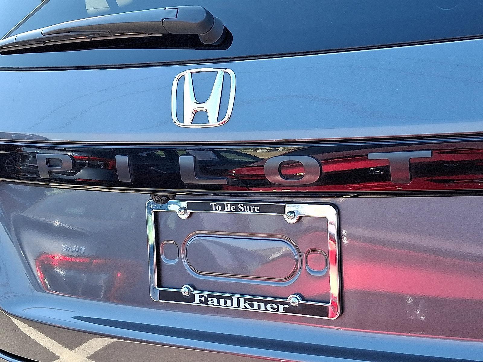 2025 Honda Pilot Vehicle Photo in Harrisburg, PA 17111