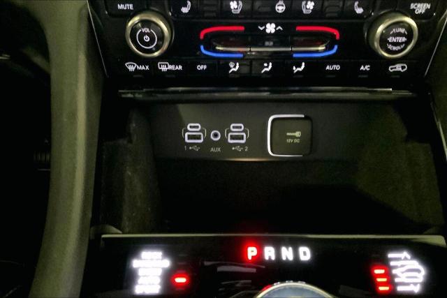 2022 Jeep Grand Cherokee Vehicle Photo in Kansas City, MO 64114