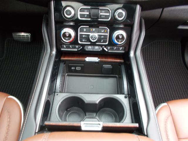 2023 GMC Yukon Vehicle Photo in LOWELL, MA 01852-4336