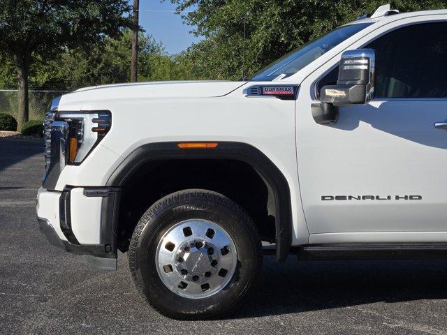 2024 GMC Sierra 3500HD Vehicle Photo in Decatur, TX 76234