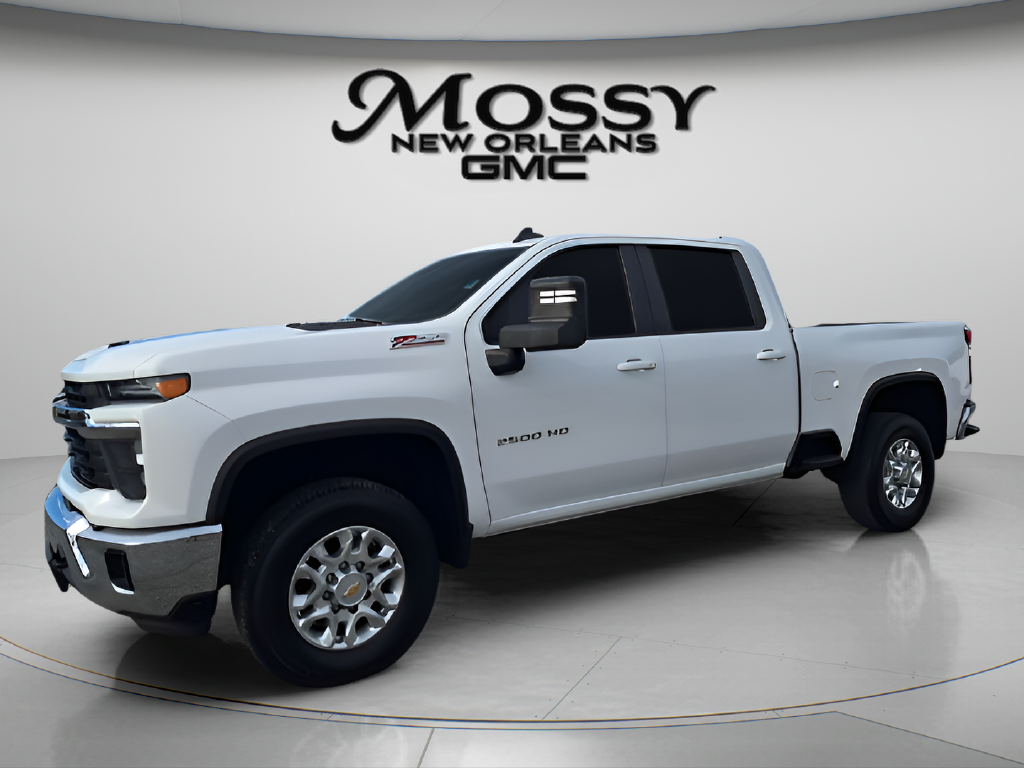 2024 Chevrolet Silverado 2500 HD photo 1 of 31