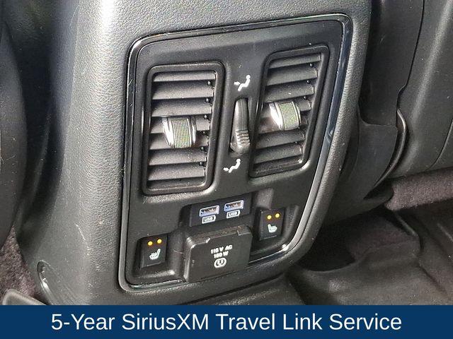2017 Dodge Durango Vehicle Photo in DANBURY, CT 06810-5034