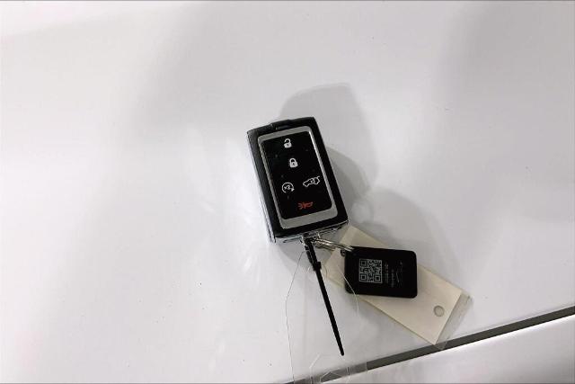 2023 Jeep Grand Cherokee Vehicle Photo in Kansas City, MO 64114