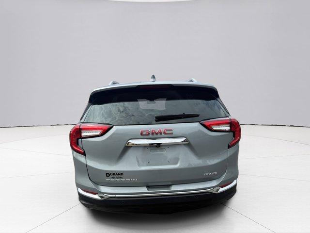 2024 GMC Terrain Vehicle Photo in LEOMINSTER, MA 01453-2952