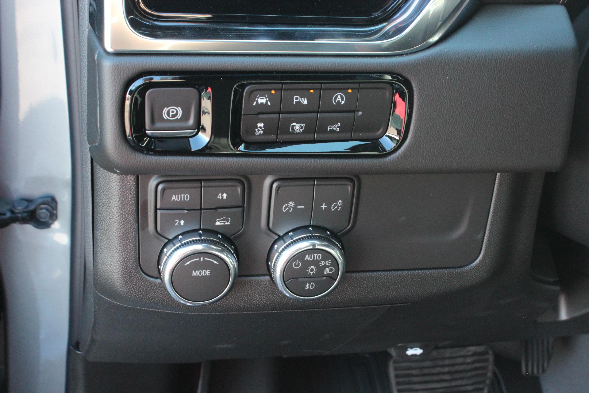 2026 GMC Yukon Vehicle Photo in AURORA, CO 80012-4011