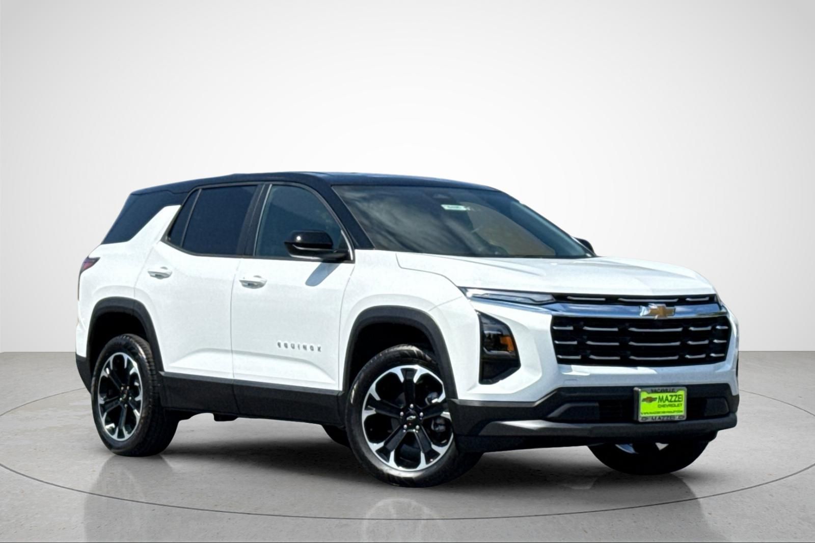 Summit White 2026 Chevrolet Equinox SUV / Crossover Four-Wheel Drive 8-Speed Automatic