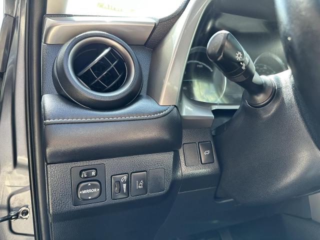 2017 Toyota RAV4 Hybrid Vehicle Photo in Tucson, AZ 85712