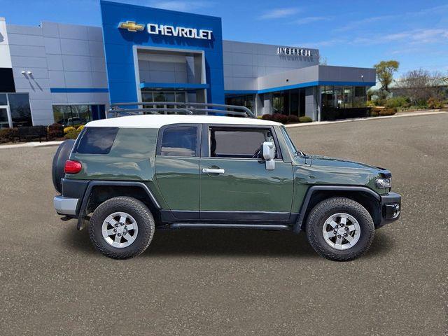 2010 Toyota FJ Cruiser Vehicle Photo in DANBURY, CT 06810-5034