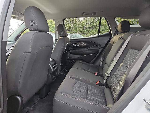 2022 GMC Terrain Vehicle Photo in TREVOSE, PA 19053-4984