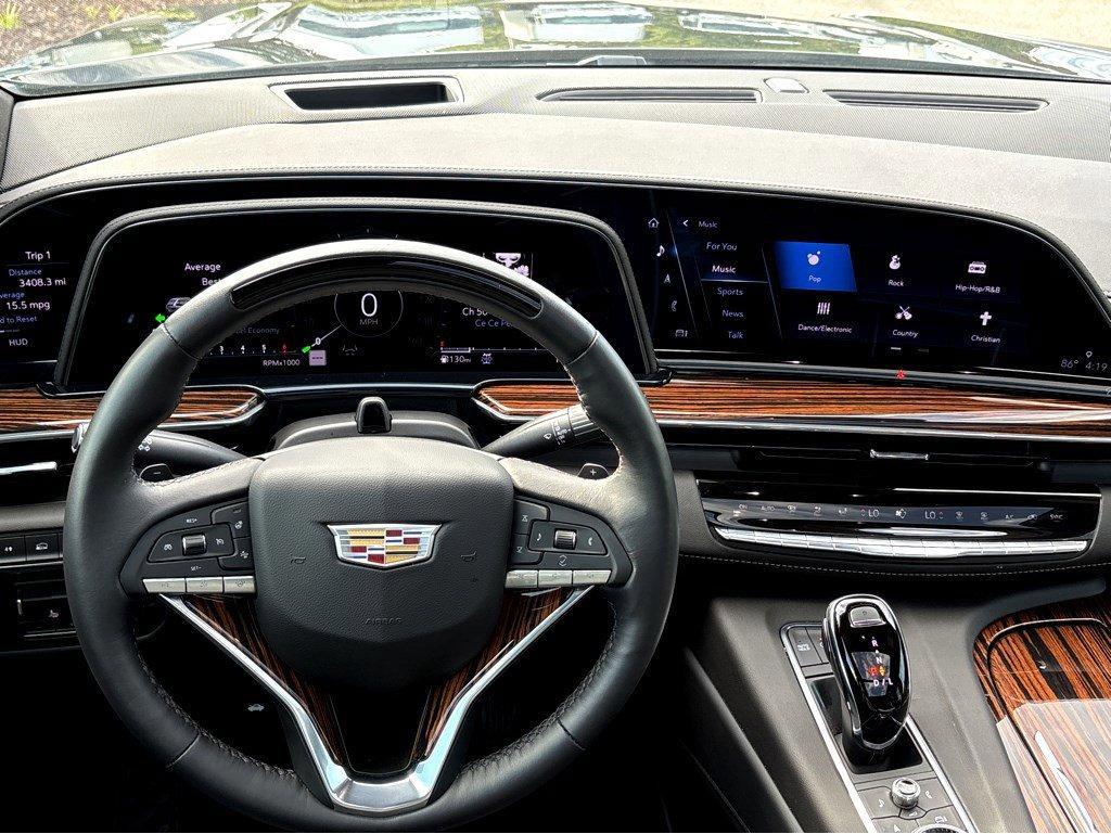 2024 Cadillac Escalade ESV Vehicle Photo in SAVANNAH, GA 31406-4513