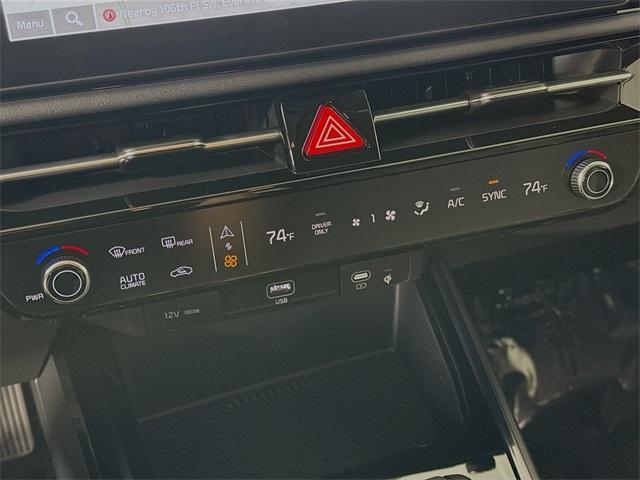 2025 Kia Niro Vehicle Photo in Everett, WA 98204