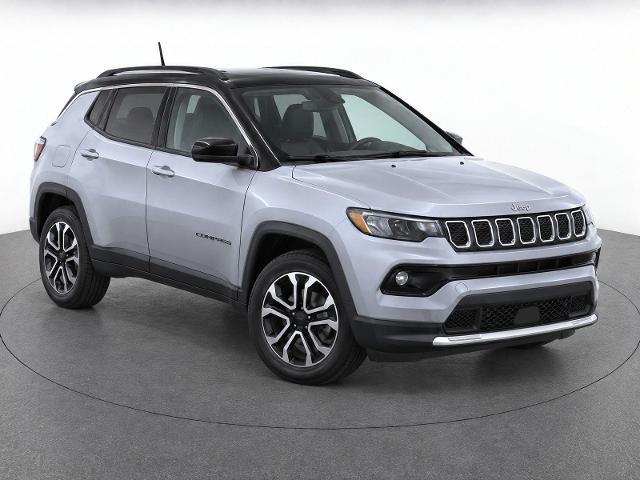 2023 Jeep Compass Vehicle Photo in KANSAS CITY, MO 64114-4502