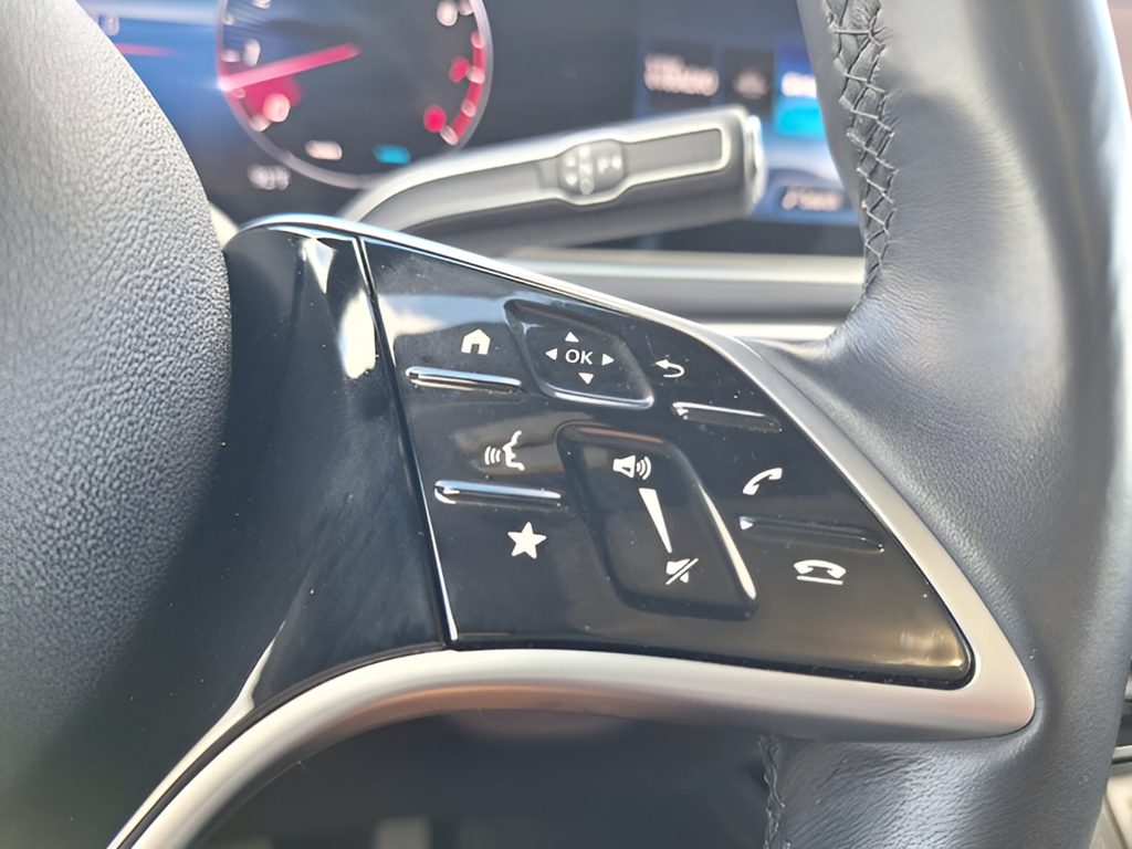 2026 Mercedes-Benz GLE photo 14 of 32