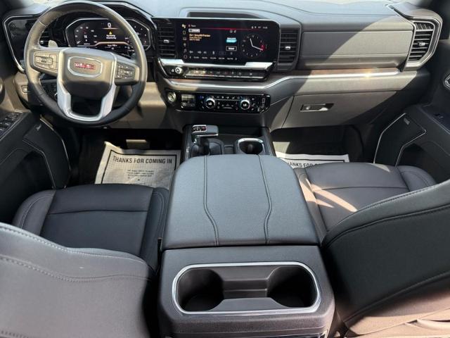 2024 GMC Sierra 1500 Vehicle Photo in COLUMBIA, MO 65203-3903