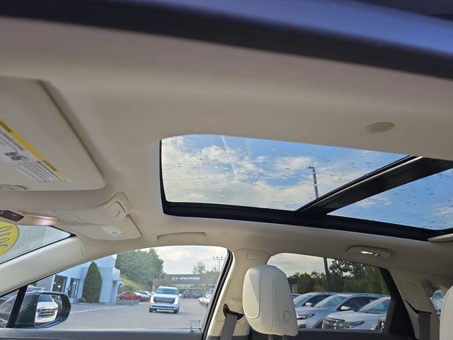 2019 Cadillac XT5 Vehicle Photo in Pleasant Hills, PA 15236