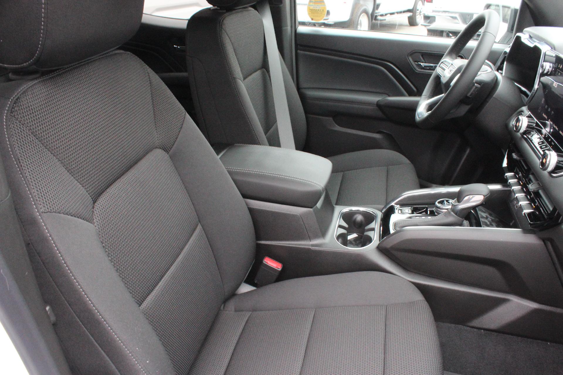 2025 GMC Canyon Vehicle Photo in AURORA, CO 80012-4011