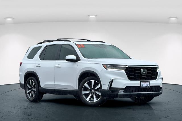 2023 Honda Pilot Vehicle Photo in Seaside, CA 93955