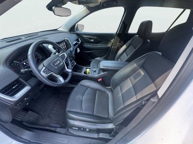 2024 GMC Terrain Vehicle Photo in LEOMINSTER, MA 01453-2952