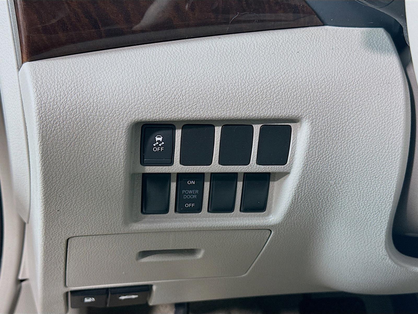 2016 Nissan Quest Vehicle Photo in Langhorne, PA 19047
