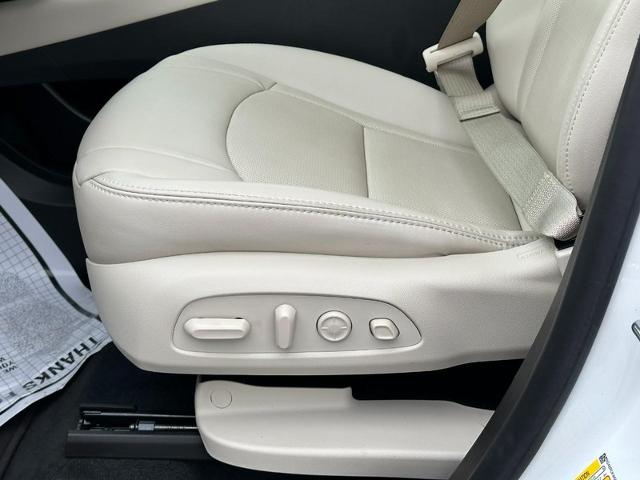 2023 Buick Enclave Vehicle Photo in COLUMBIA, MO 65203-3903