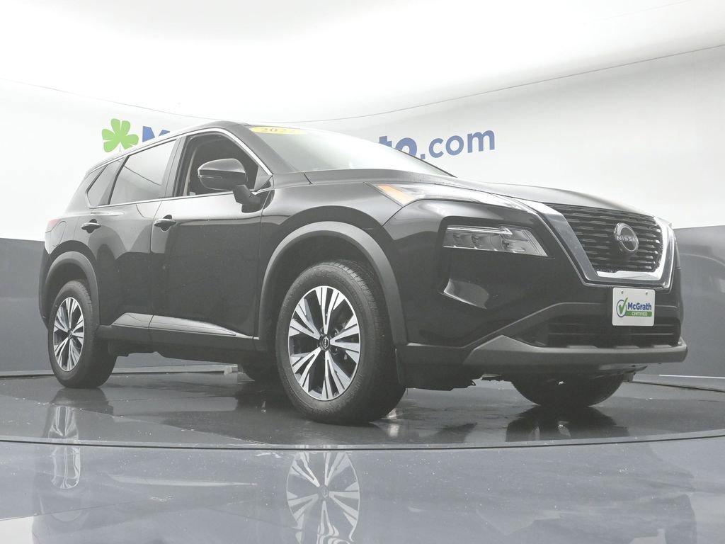 2022 Nissan Rogue Vehicle Photo in Cedar Rapids, IA 52402