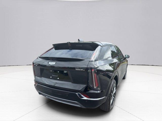 2025 Cadillac OPTIQ Vehicle Photo in LEOMINSTER, MA 01453-2952