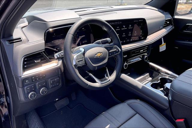 2025 Chevrolet Suburban Vehicle Photo in INDEPENDENCE, MO 64055-1314