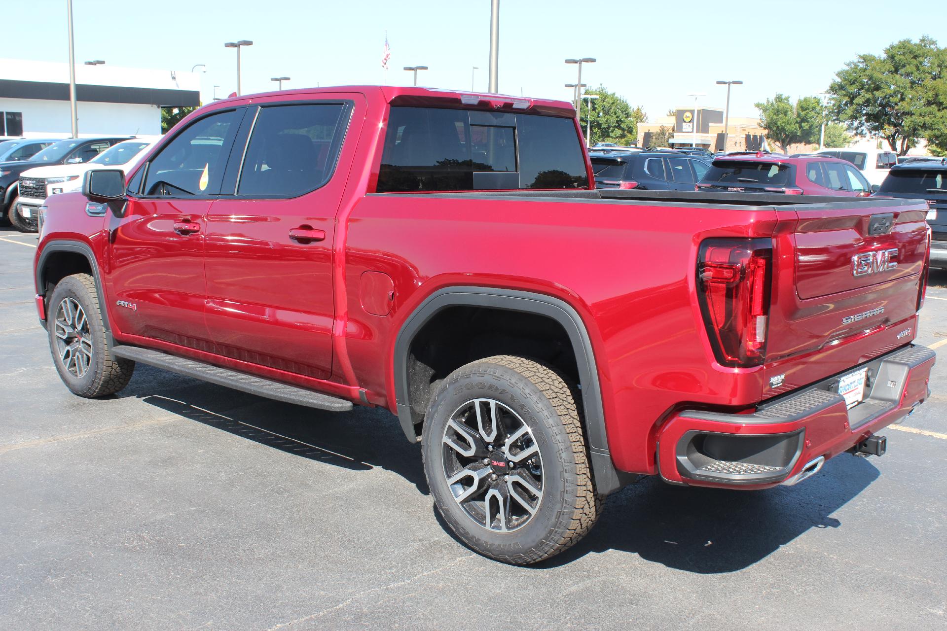 2025 GMC Sierra 1500 Vehicle Photo in AURORA, CO 80012-4011