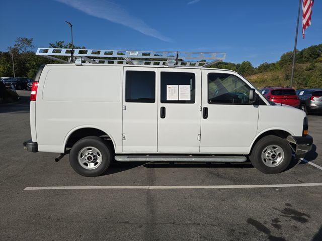 2023 GMC Savana Cargo Van Vehicle Photo in Pleasant Hills, PA 15236