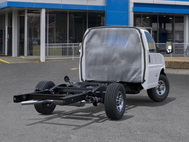 2025 Chevrolet Express Commercial Cutaway Vehicle Photo in INDEPENDENCE, MO 64055-1314