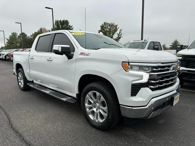 2024 Chevrolet Silverado 1500 Vehicle Photo in COLUMBIA, MO 65203-3903