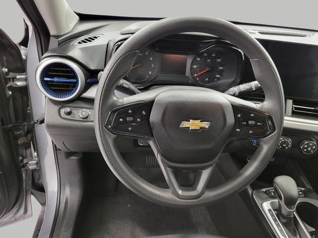 2024 Chevrolet Trax Vehicle Photo in NEENAH, WI 54956-2243