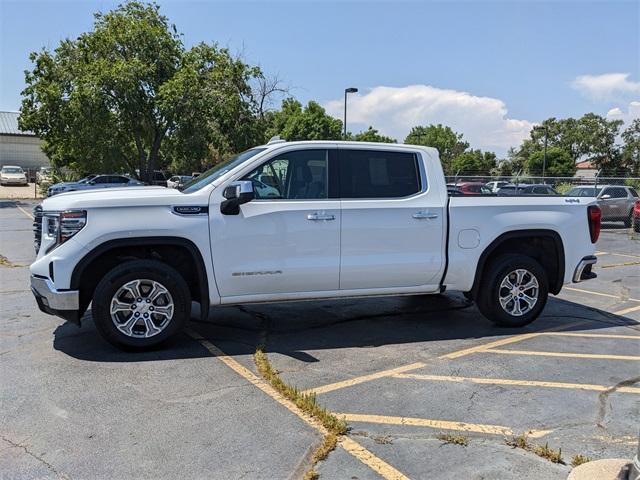 2024 GMC Sierra 1500 Vehicle Photo in AURORA, CO 80012-4011