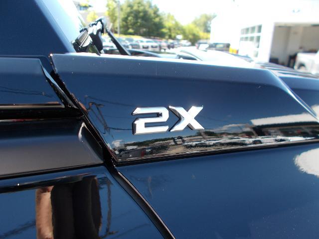 2025 GMC HUMMER EV Pickup Vehicle Photo in LOWELL, MA 01852-4336