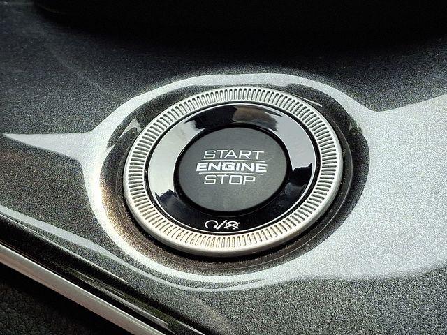 2023 Jeep Grand Cherokee Vehicle Photo in DANBURY, CT 06810-5034