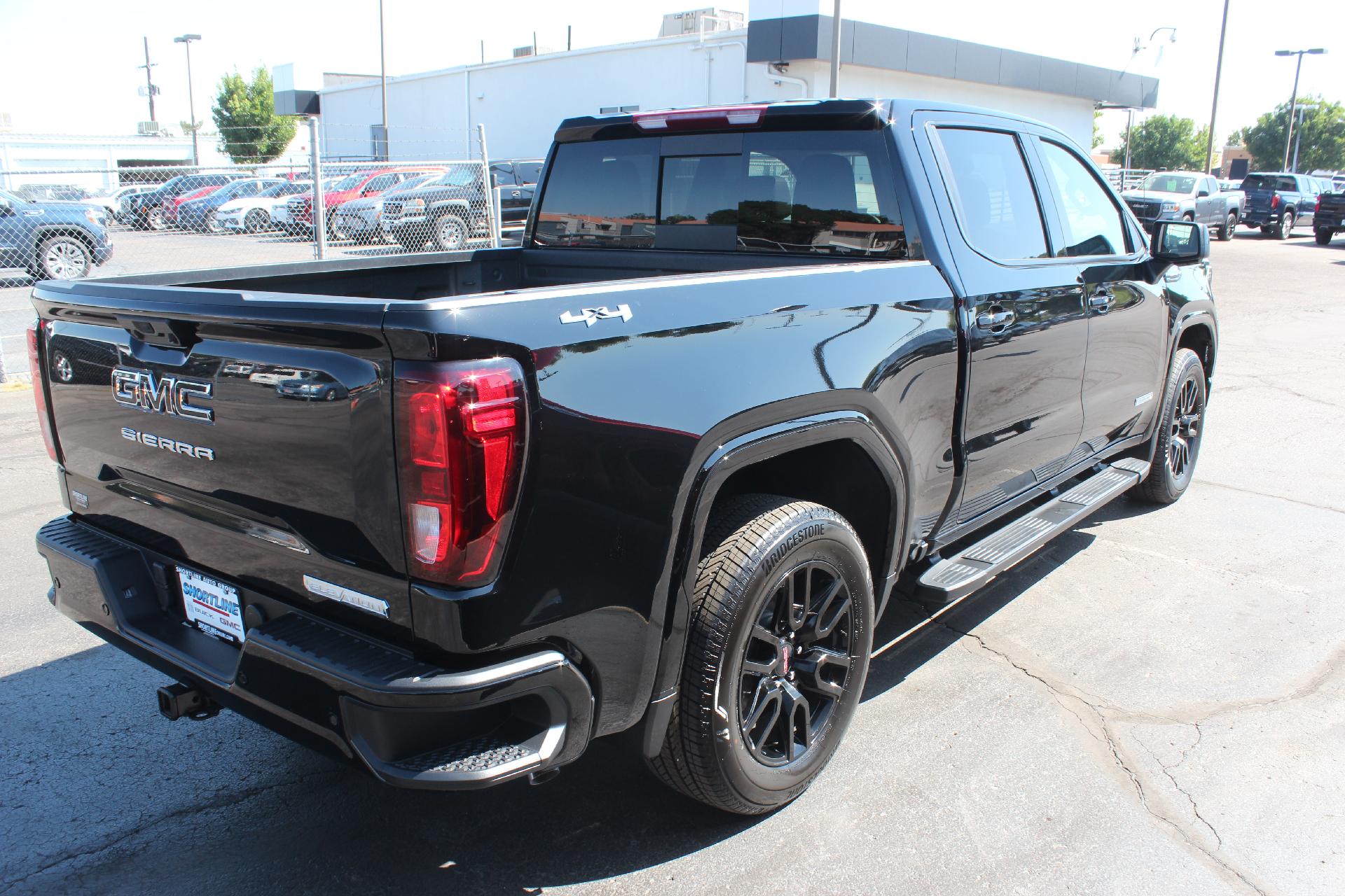 2026 GMC Sierra 1500 Vehicle Photo in AURORA, CO 80012-4011