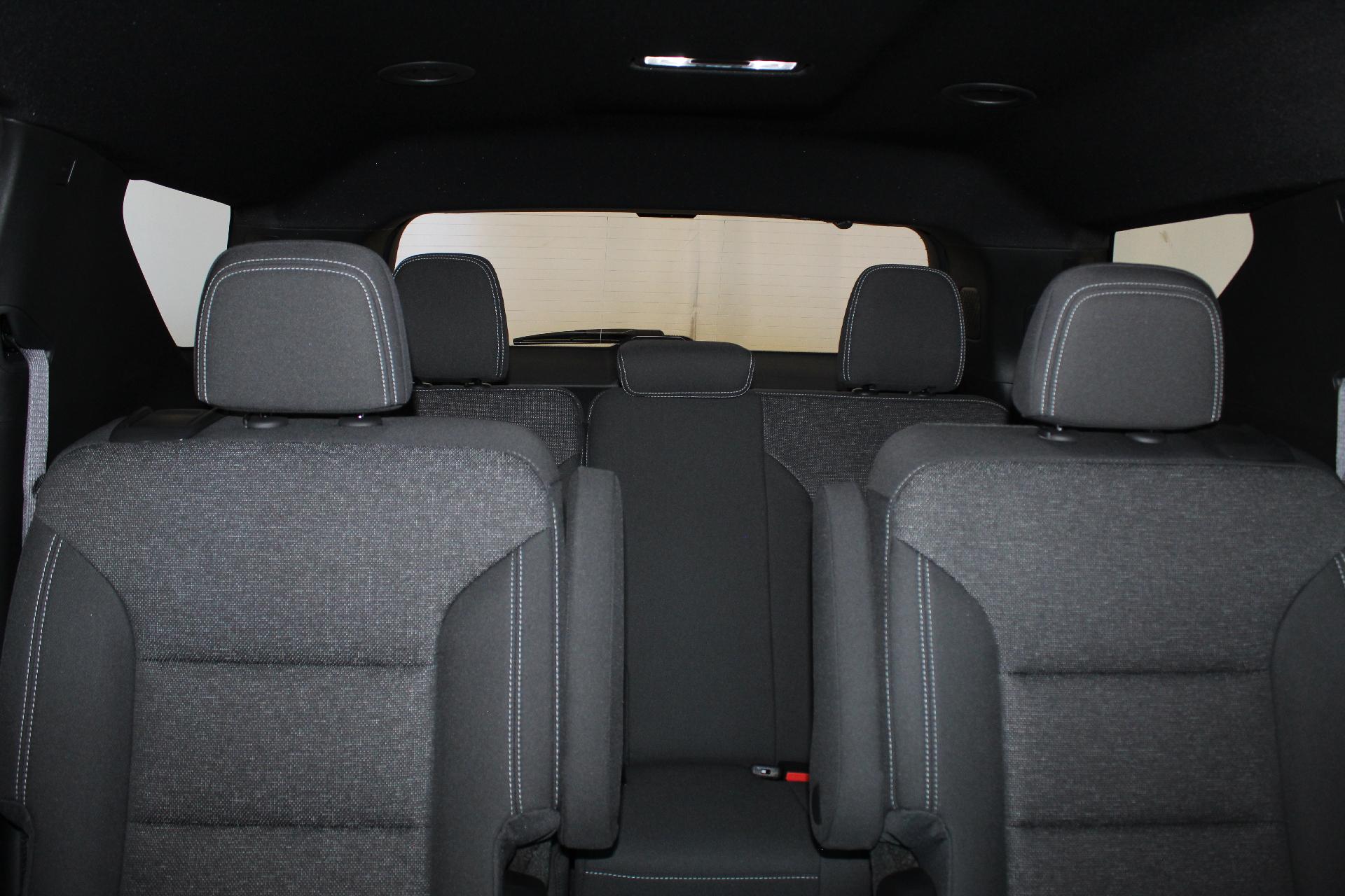2026 Chevrolet Traverse Vehicle Photo in NORTHAMPTON, MA 01060-1120