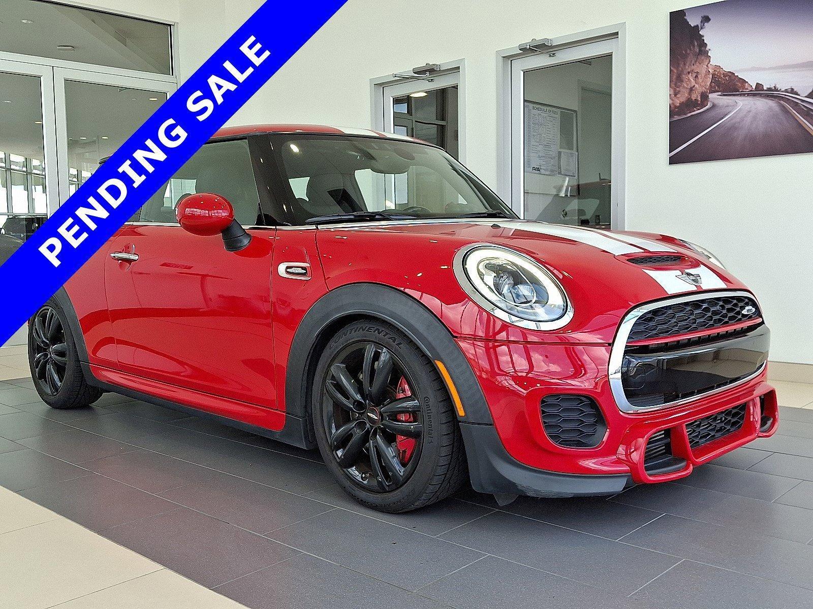2016 MINI John Cooper Works Hardtop Vehicle Photo in Lancaster, PA 17601