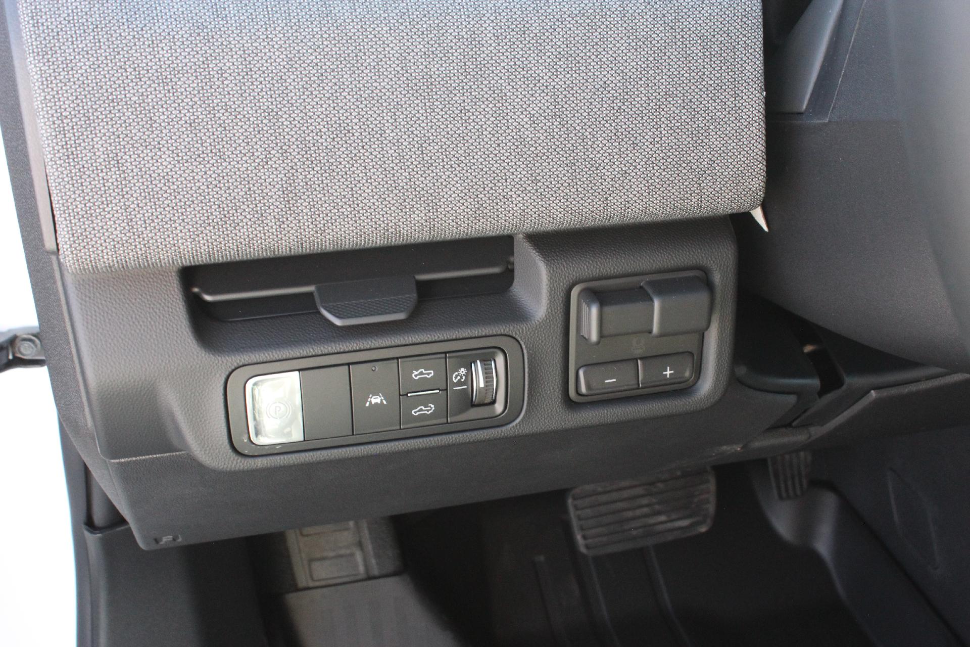2026 GMC Sierra EV Vehicle Photo in AURORA, CO 80012-4011