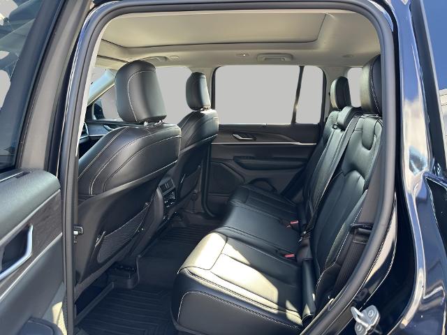2024 Jeep Grand Cherokee Vehicle Photo in MANITOWOC, WI 54220-5838