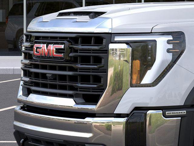 2025 GMC Sierra 2500 HD Vehicle Photo in WATERTOWN, CT 06795-3318