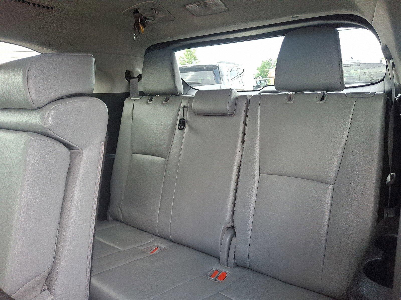 2022 Toyota Highlander Vehicle Photo in Harrisburg, PA 17111