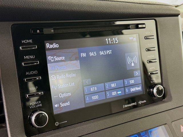 2019 Toyota Sienna Vehicle Photo in Flemington, NJ 08822